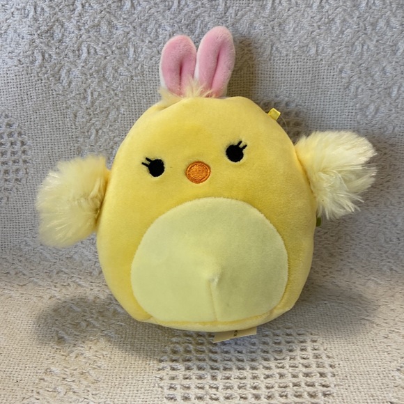 NEW Squishmallow Aimee the Chicken (5in) - Picture 1 of 4